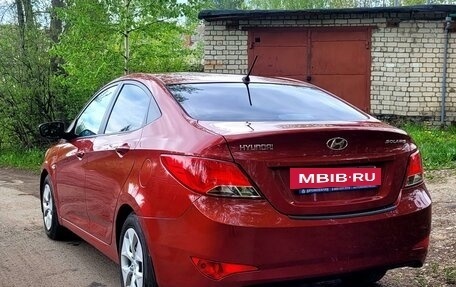 Hyundai Solaris II рестайлинг, 2015 год, 1 240 000 рублей, 11 фотография