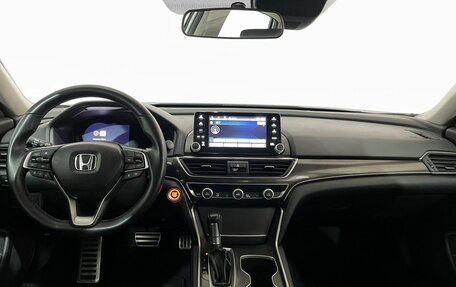 Honda Accord IX рестайлинг, 2022 год, 3 045 000 рублей, 11 фотография