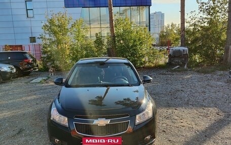 Chevrolet Cruze II, 2010 год, 700 000 рублей, 1 фотография