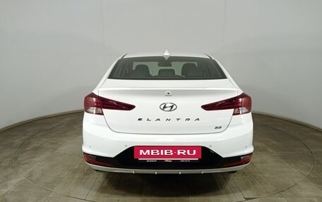 Hyundai Elantra VI рестайлинг, 2019 год, 1 780 000 рублей, 6 фотография