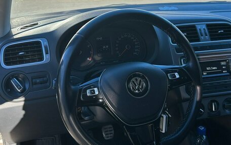 Volkswagen Polo VI (EU Market), 2016 год, 1 050 000 рублей, 8 фотография