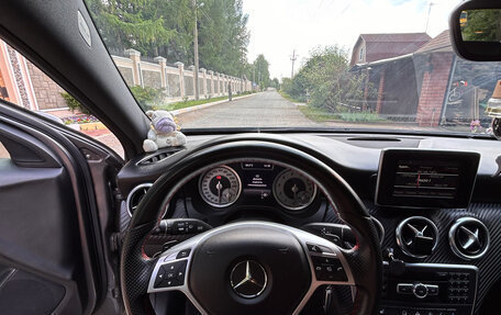Mercedes-Benz A-Класс, 2015 год, 2 150 000 рублей, 9 фотография