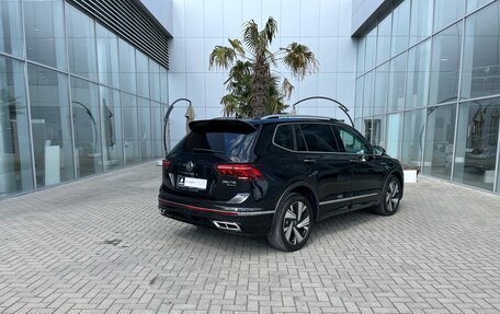 Volkswagen Tiguan II, 2023 год, 4 550 000 рублей, 4 фотография