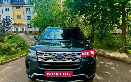 Ford Explorer VI, 2018 год, 3 360 000 рублей, 2 фотография