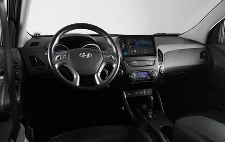 Hyundai ix35 I рестайлинг, 2015 год, 1 995 000 рублей, 6 фотография