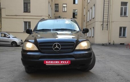 Mercedes-Benz M-Класс, 1998 год, 750 000 рублей, 3 фотография