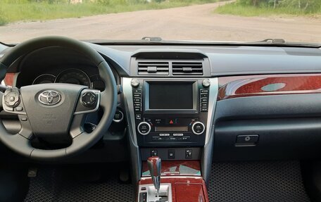 Toyota Camry, 2012 год, 1 690 000 рублей, 8 фотография