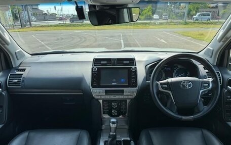 Toyota Land Cruiser Prado 150 рестайлинг 2, 2019 год, 3 483 000 рублей, 11 фотография