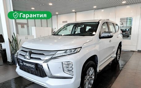 Mitsubishi Pajero Sport III рестайлинг, 2020 год, 4 353 800 рублей, 19 фотография