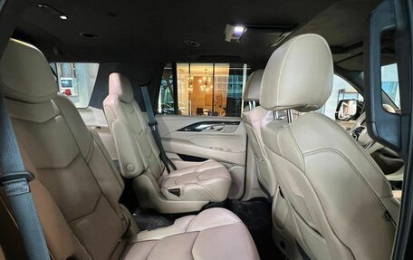 Cadillac Escalade IV, 2020 год, 8 490 000 рублей, 14 фотография