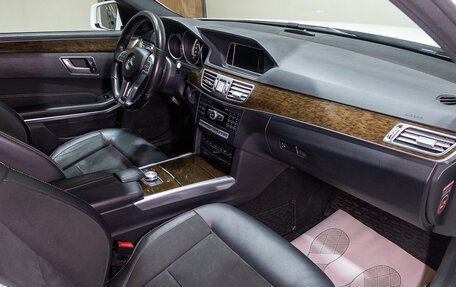 Mercedes-Benz E-Класс, 2015 год, 2 479 000 рублей, 25 фотография