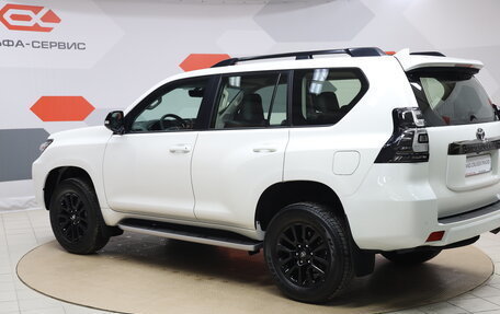 Toyota Land Cruiser Prado 150 рестайлинг 2, 2023 год, 10 990 000 рублей, 4 фотография