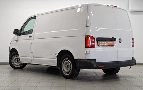 Volkswagen Transporter T6 рестайлинг, 2019 год, 1 750 000 рублей, 7 фотография