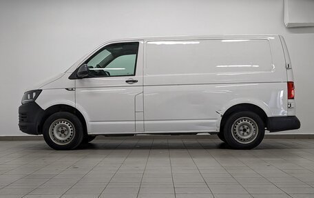 Volkswagen Transporter T6 рестайлинг, 2019 год, 1 750 000 рублей, 8 фотография