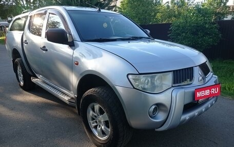 Mitsubishi L200 IV рестайлинг, 2007 год, 1 100 000 рублей, 4 фотография