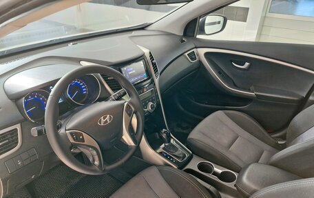 Hyundai i30 II рестайлинг, 2012 год, 1 050 000 рублей, 17 фотография