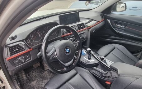 BMW 3 серия, 2013 год, 1 800 000 рублей, 12 фотография