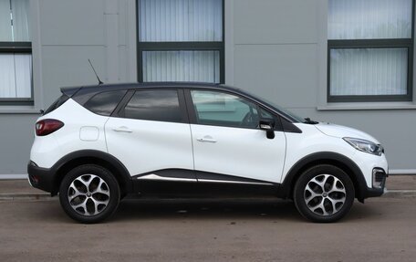 Renault Kaptur I рестайлинг, 2017 год, 1 490 000 рублей, 4 фотография