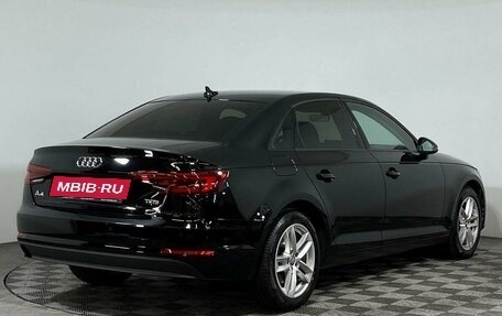 Audi A4, 2018 год, 2 790 000 рублей, 5 фотография