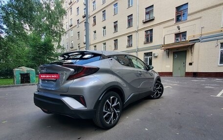 Toyota C-HR I рестайлинг, 2018 год, 2 599 000 рублей, 5 фотография