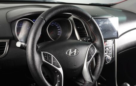 Hyundai i30 II рестайлинг, 2013 год, 1 099 000 рублей, 12 фотография