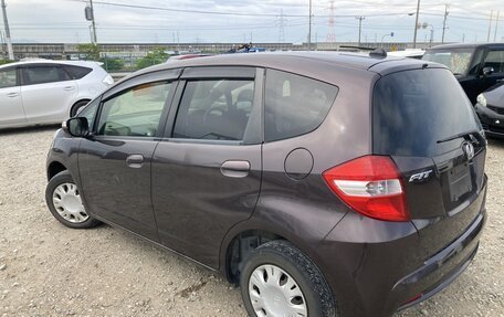 Honda Fit III, 2013 год, 880 000 рублей, 4 фотография