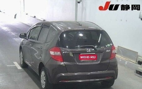 Honda Fit III, 2013 год, 880 000 рублей, 19 фотография