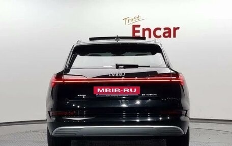 Audi e-tron I, 2021 год, 5 143 002 рублей, 3 фотография