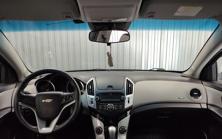 Chevrolet Cruze II, 2013 год, 990 000 рублей, 8 фотография