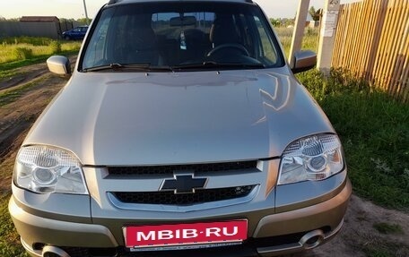 Chevrolet Niva I рестайлинг, 2012 год, 640 000 рублей, 1 фотография