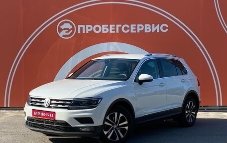 Volkswagen Tiguan II, 2019 год, 3 000 000 рублей, 1 фотография