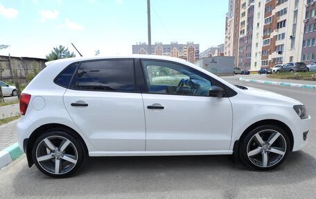 Volkswagen Polo VI (EU Market), 2012 год, 945 000 рублей, 3 фотография