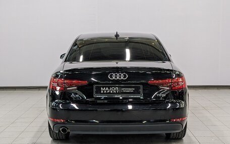 Audi A4, 2017 год, 2 400 000 рублей, 6 фотография