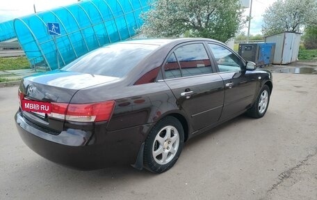 Hyundai Sonata VI, 2005 год, 710 000 рублей, 4 фотография