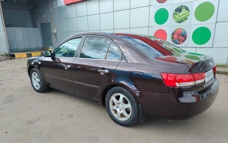 Hyundai Sonata VI, 2005 год, 710 000 рублей, 6 фотография