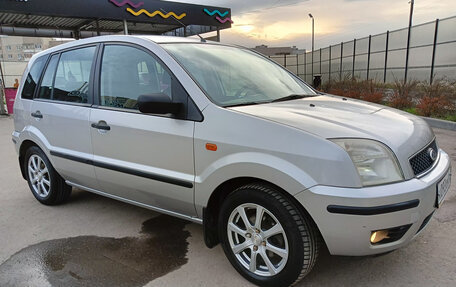 Ford Fusion I, 2005 год, 480 000 рублей, 3 фотография