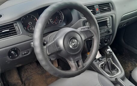 Volkswagen Jetta III, 2014 год, 620 000 рублей, 5 фотография