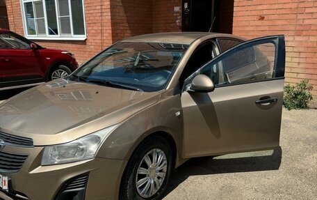 Chevrolet Cruze II, 2013 год, 580 000 рублей, 2 фотография