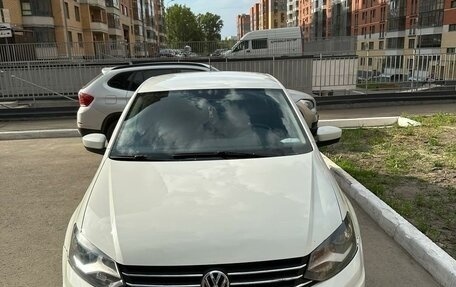 Volkswagen Polo VI (EU Market), 2017 год, 1 050 000 рублей, 2 фотография