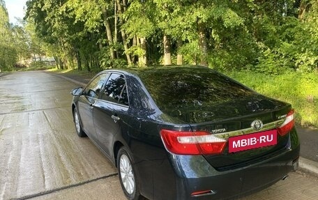 Toyota Camry, 2012 год, 2 045 000 рублей, 3 фотография