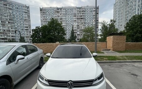 Volkswagen Jetta VI, 2011 год, 780 000 рублей, 7 фотография