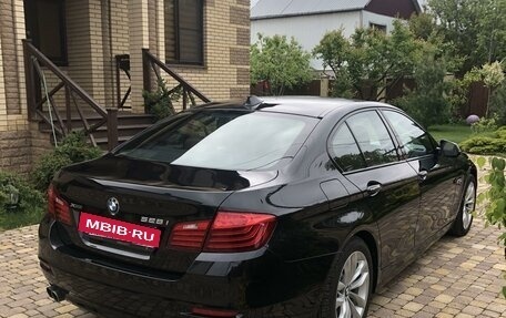 BMW 5 серия, 2016 год, 2 450 000 рублей, 2 фотография