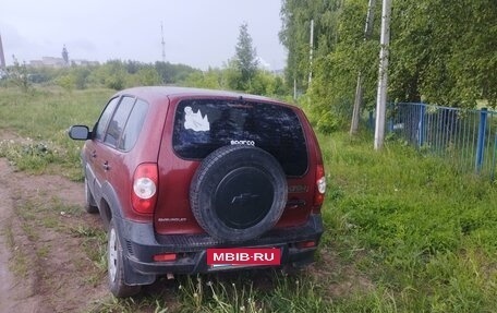 Chevrolet Niva I рестайлинг, 2011 год, 530 000 рублей, 3 фотография