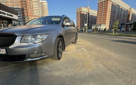 Skoda Superb III рестайлинг, 2013 год, 1 550 000 рублей, 1 фотография