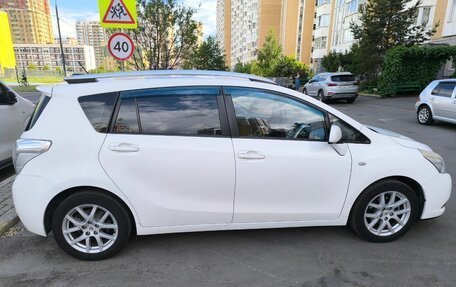 Toyota Verso I, 2012 год, 1 250 000 рублей, 3 фотография