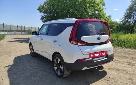 KIA Soul III, 2019 год, 2 000 000 рублей, 2 фотография