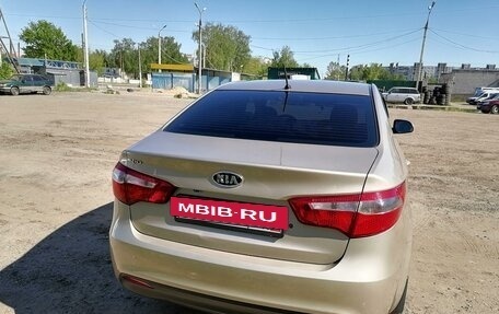 KIA Rio III рестайлинг, 2012 год, 780 000 рублей, 2 фотография