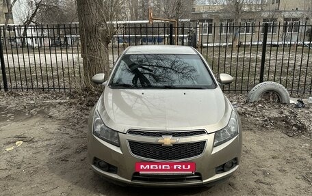 Chevrolet Cruze II, 2011 год, 940 000 рублей, 2 фотография