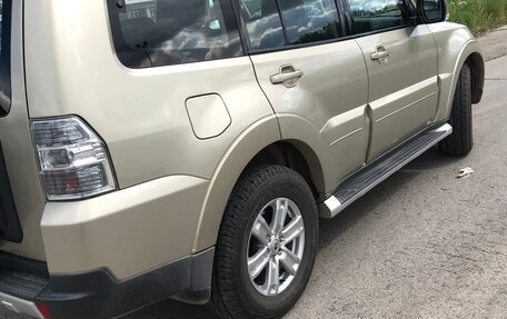 Mitsubishi Pajero IV, 2008 год, 1 650 000 рублей, 3 фотография