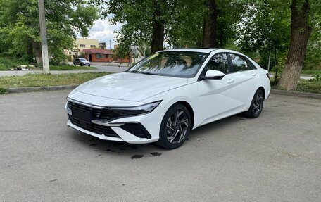 Hyundai Elantra, 2024 год, 2 270 000 рублей, 1 фотография